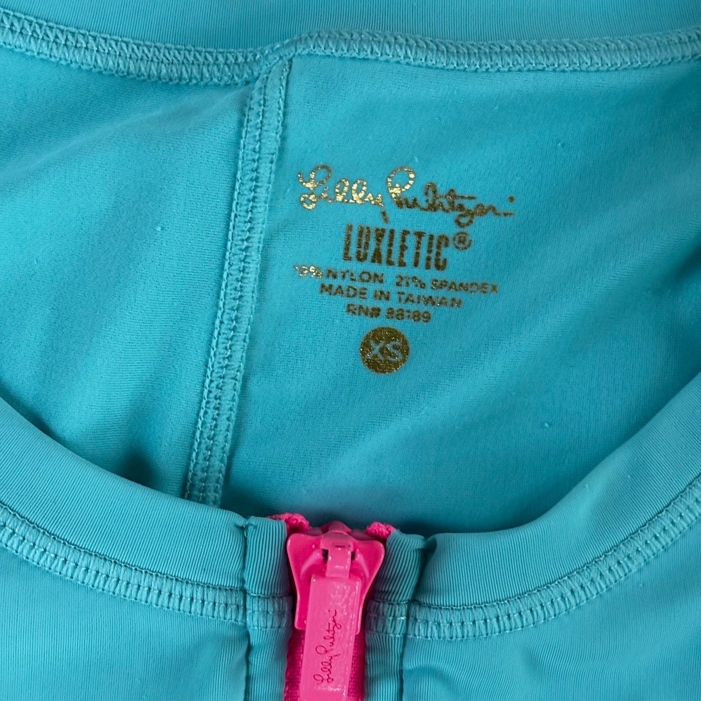 Top Long Sleeve Designer By Lilly Pulitzer In Teal, Size: Xs