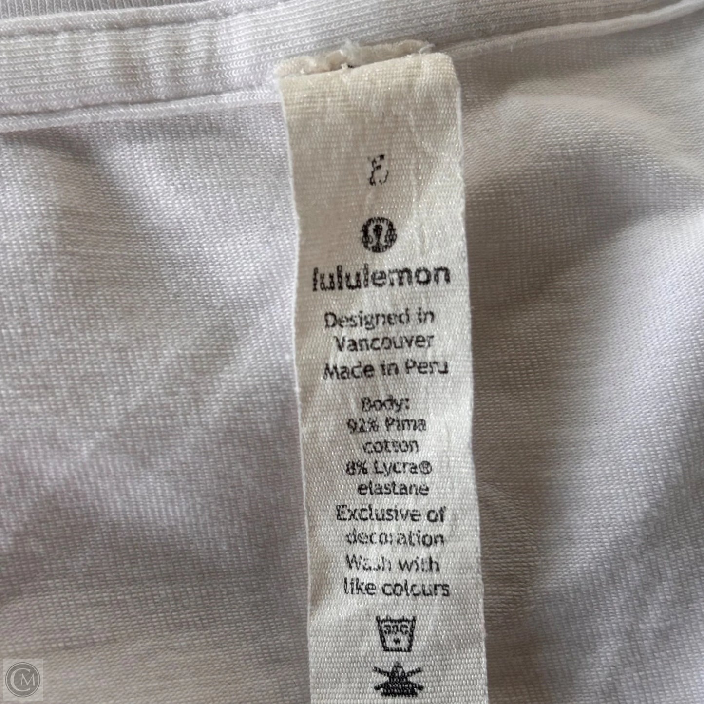 Athletic Top Short Sleeve By Lululemon In White, Size: S