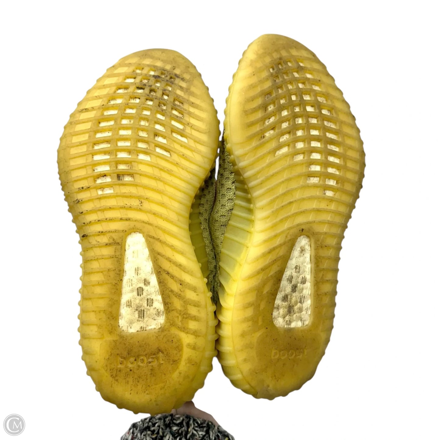 Shoes Luxury Designer By Yeezy In Yellow, Size: 6.5