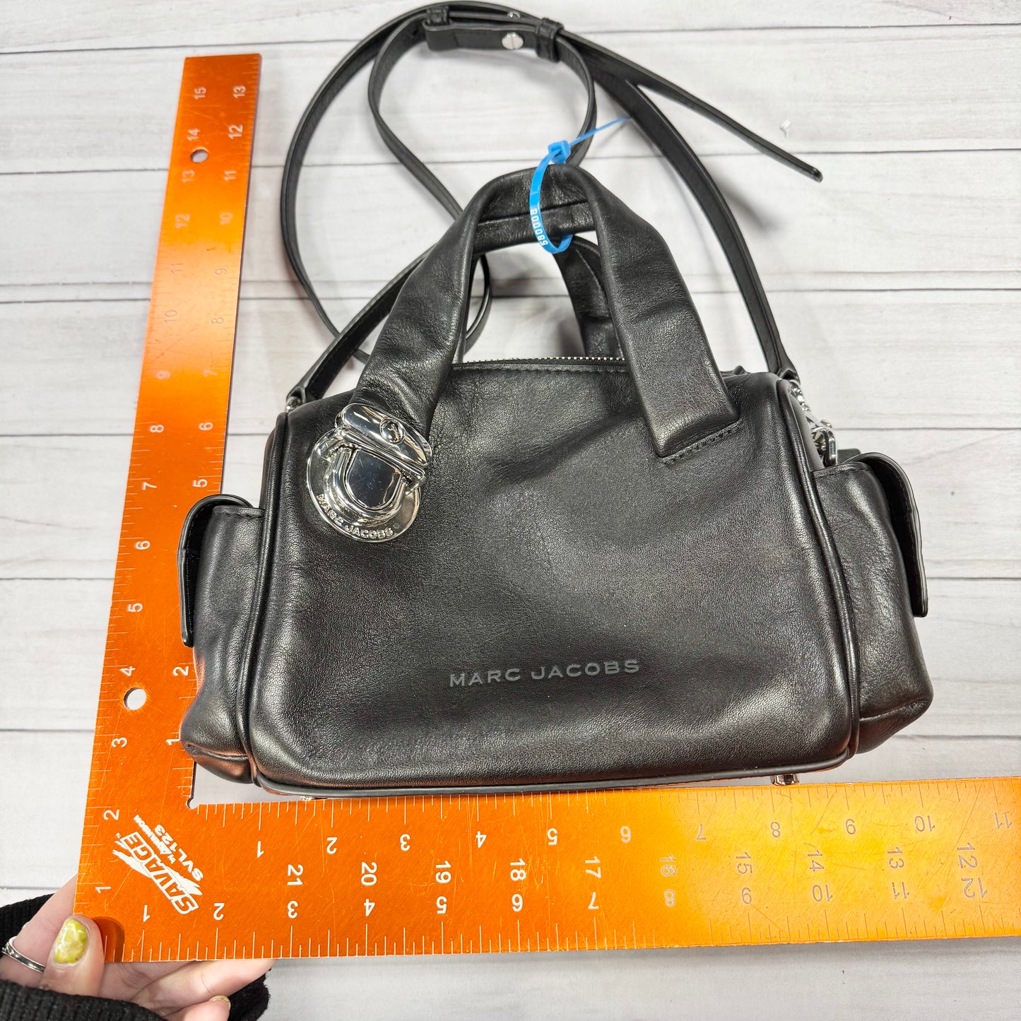 Crossbody Luxury Designer By Marc Jacobs, Size: Small