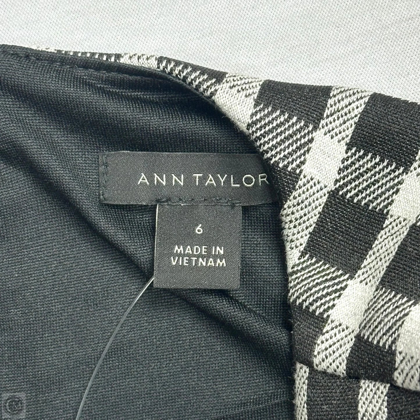 Dress Casual Midi By Ann Taylor In Black & White, Size: S