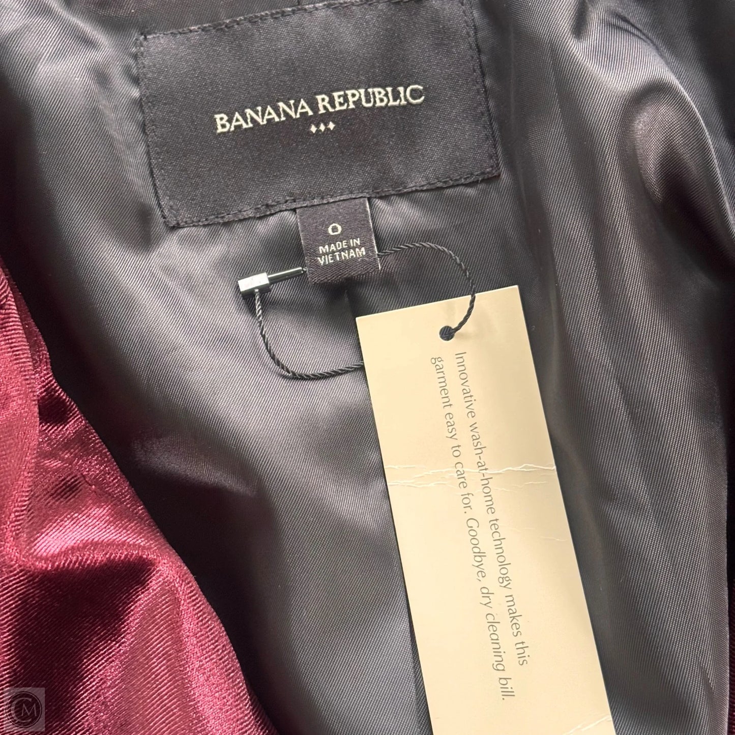 Blazer By Banana Republic In Maroon, Size: Xs