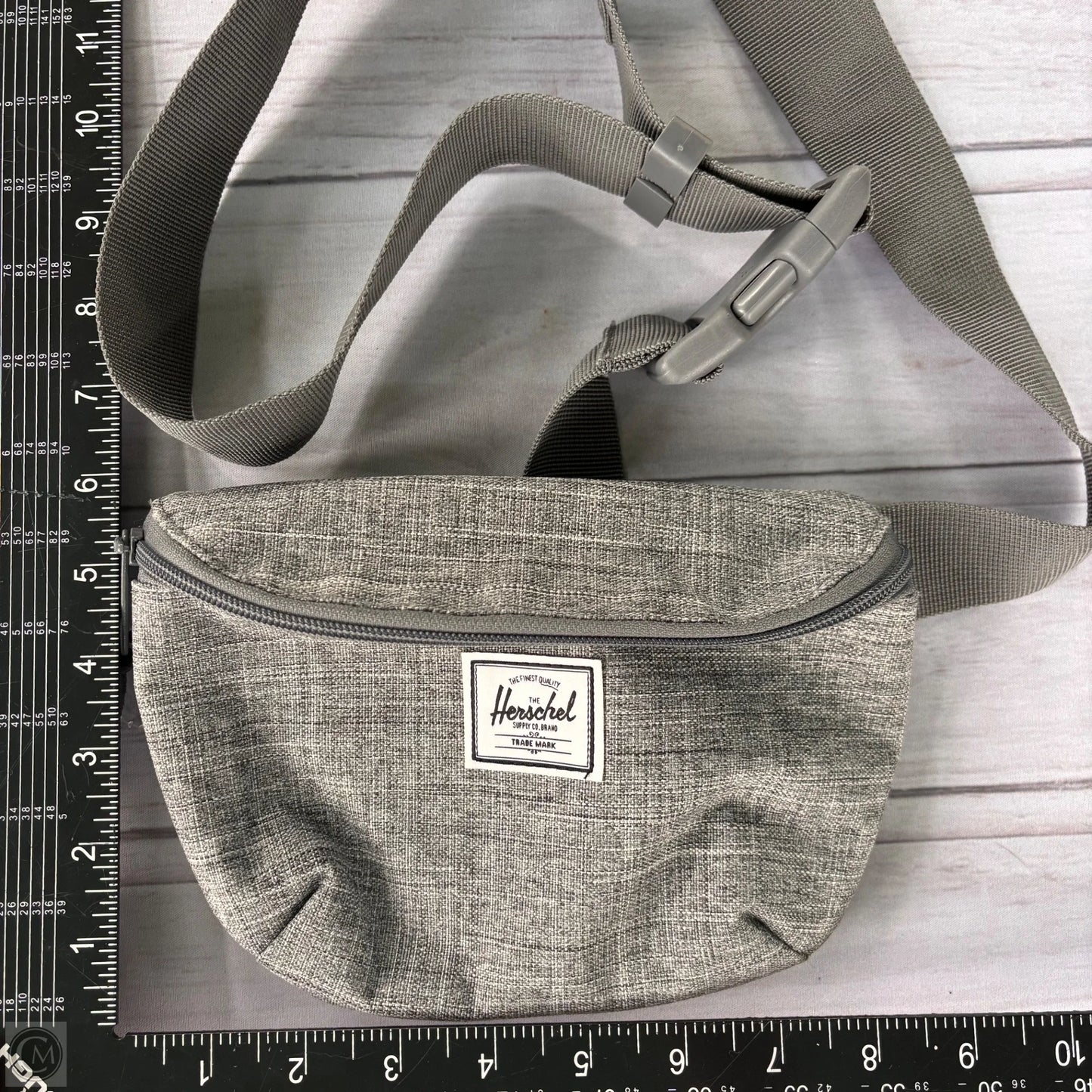 Belt Bag By Herschel, Size: Small
