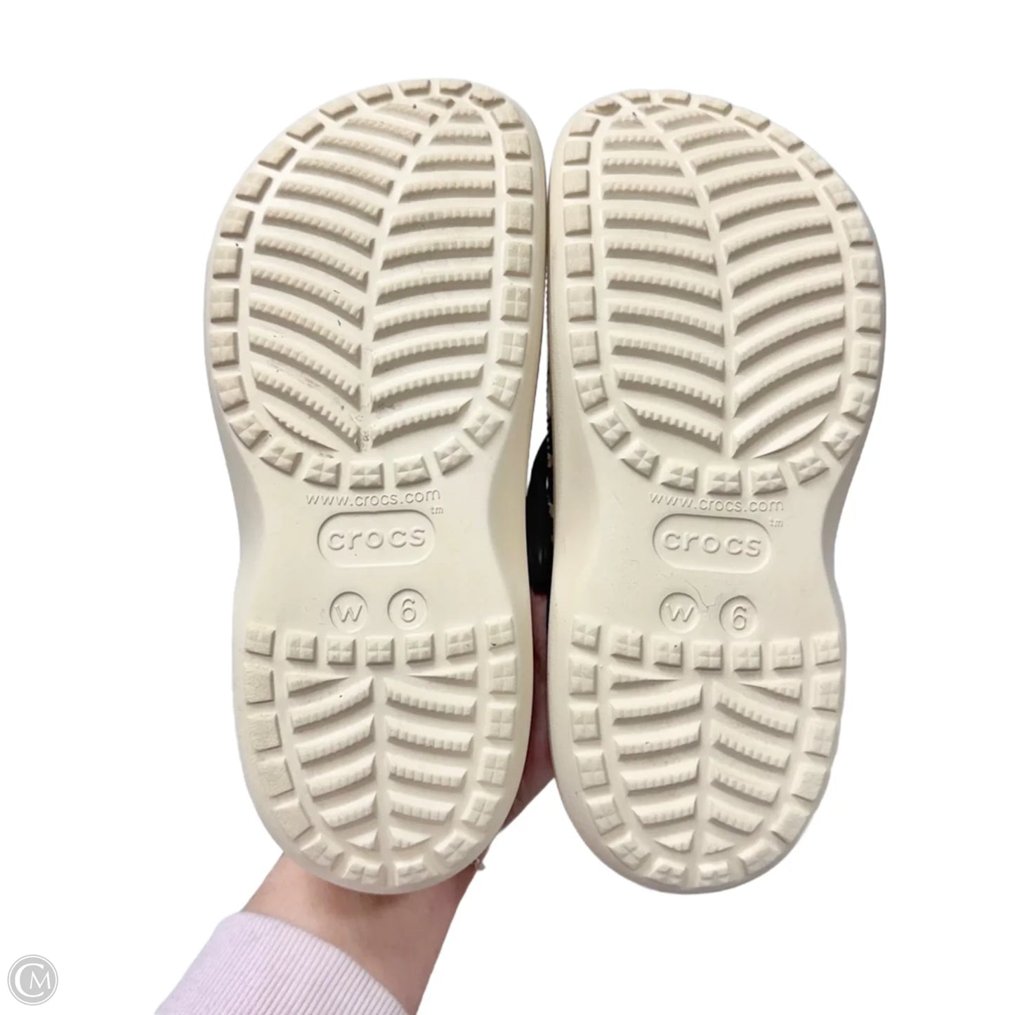 Shoes Flats By Crocs In Leopard Print, Size: 6