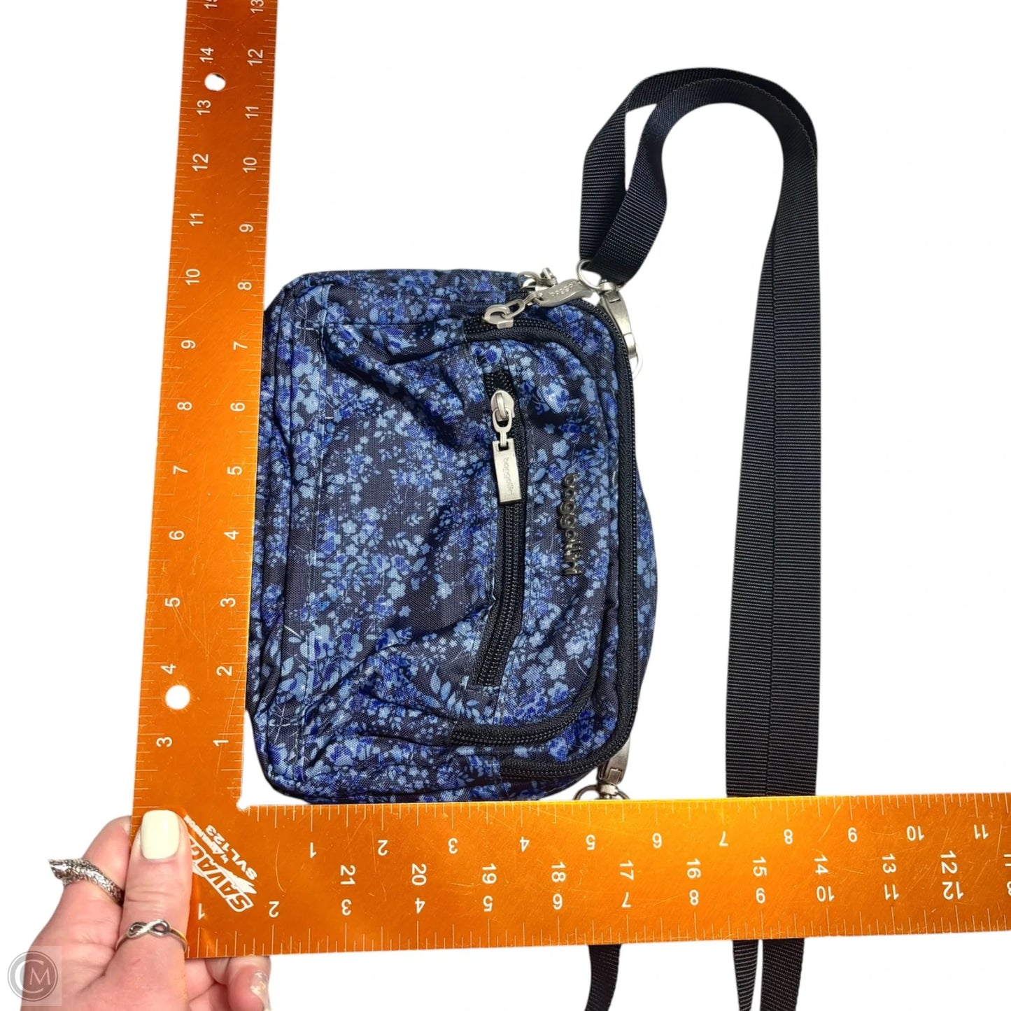 Crossbody By Baggallini, Size: Small