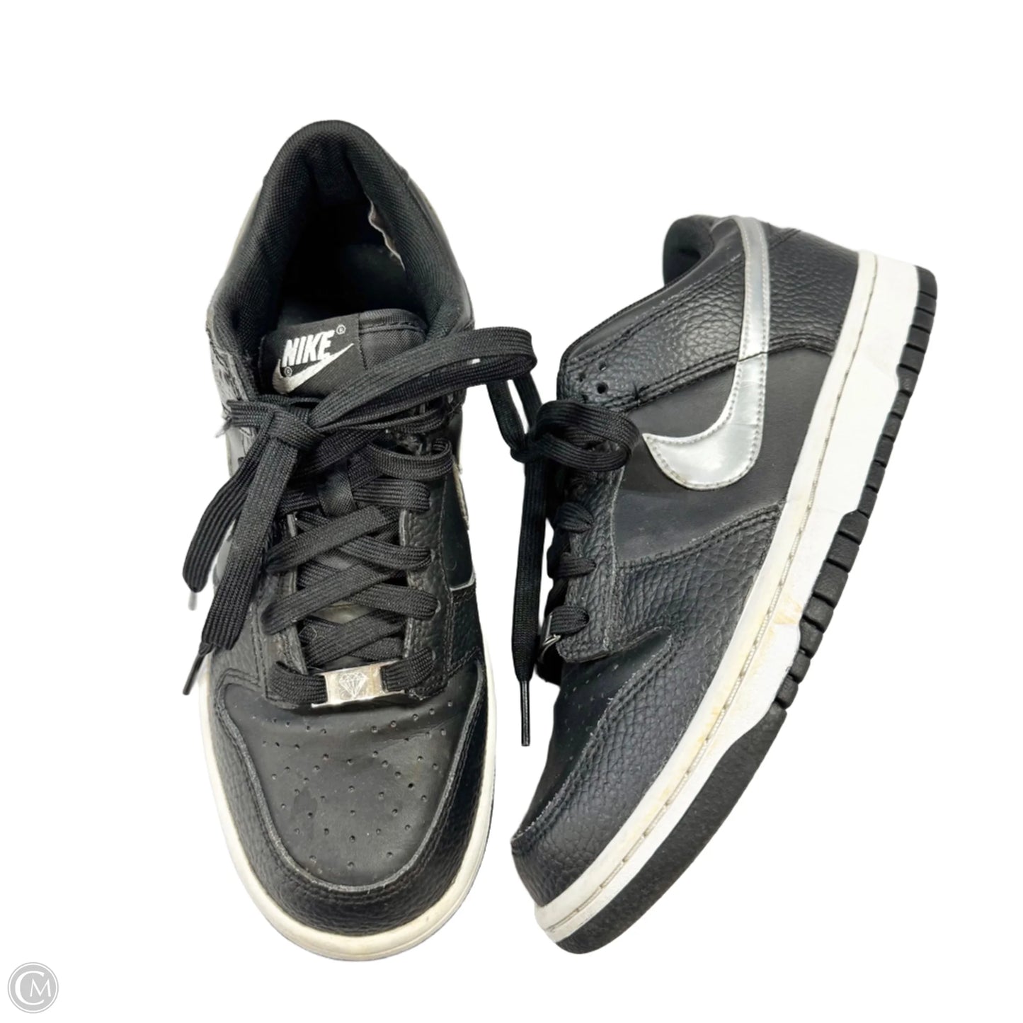 Shoes Sneakers By Nike In Black & Silver, Size: 8.5