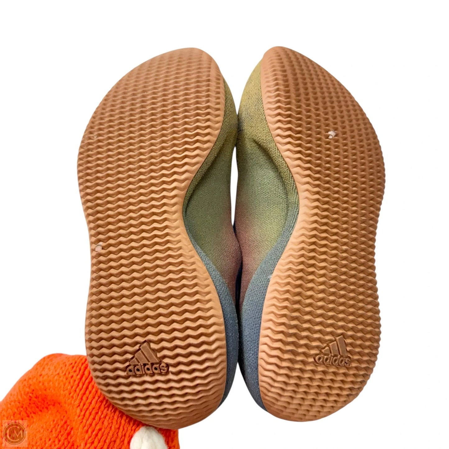 Shoes Luxury Designer By Yeezy In Multi-colored, Size: 8