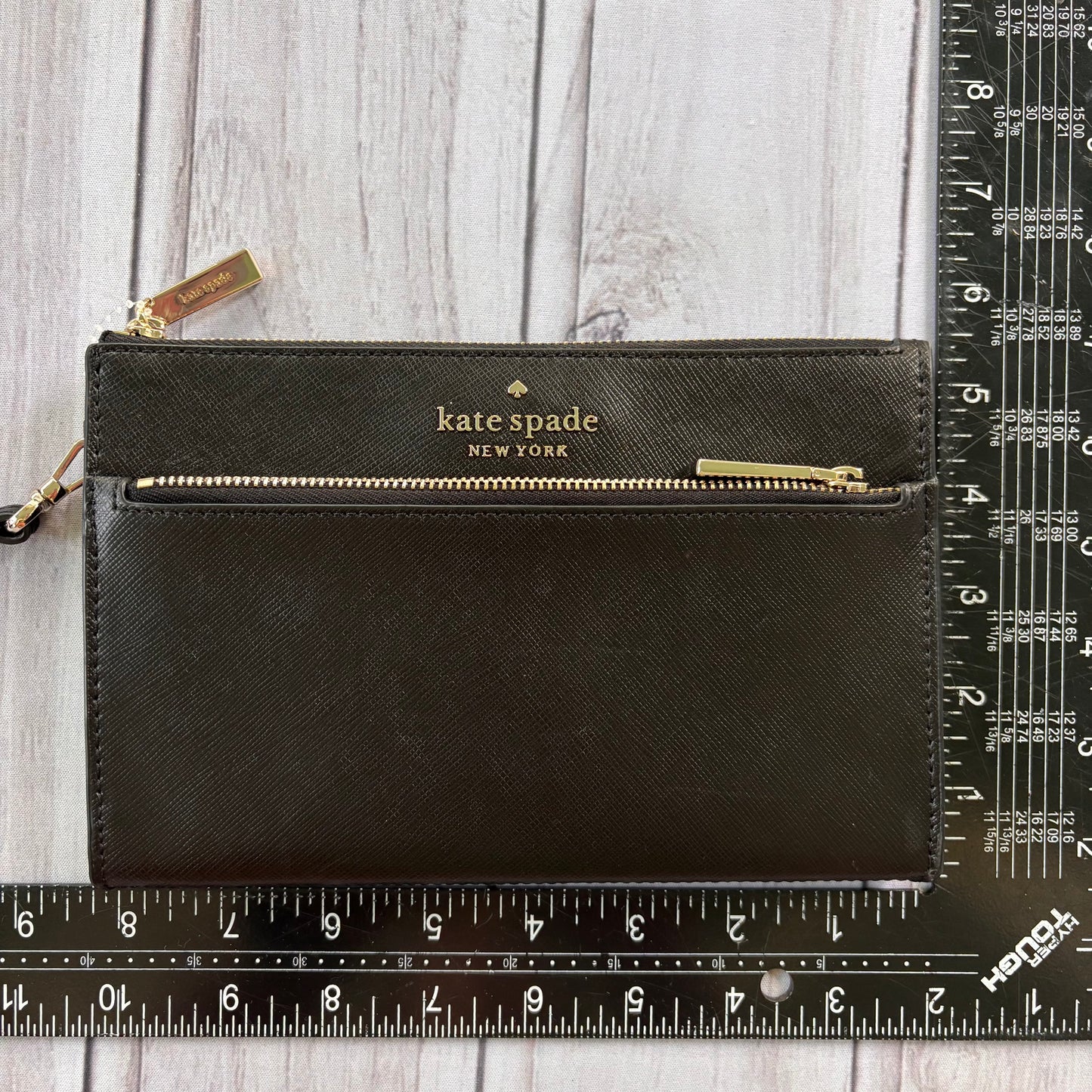 Wristlet Designer By Kate Spade, Size: Large