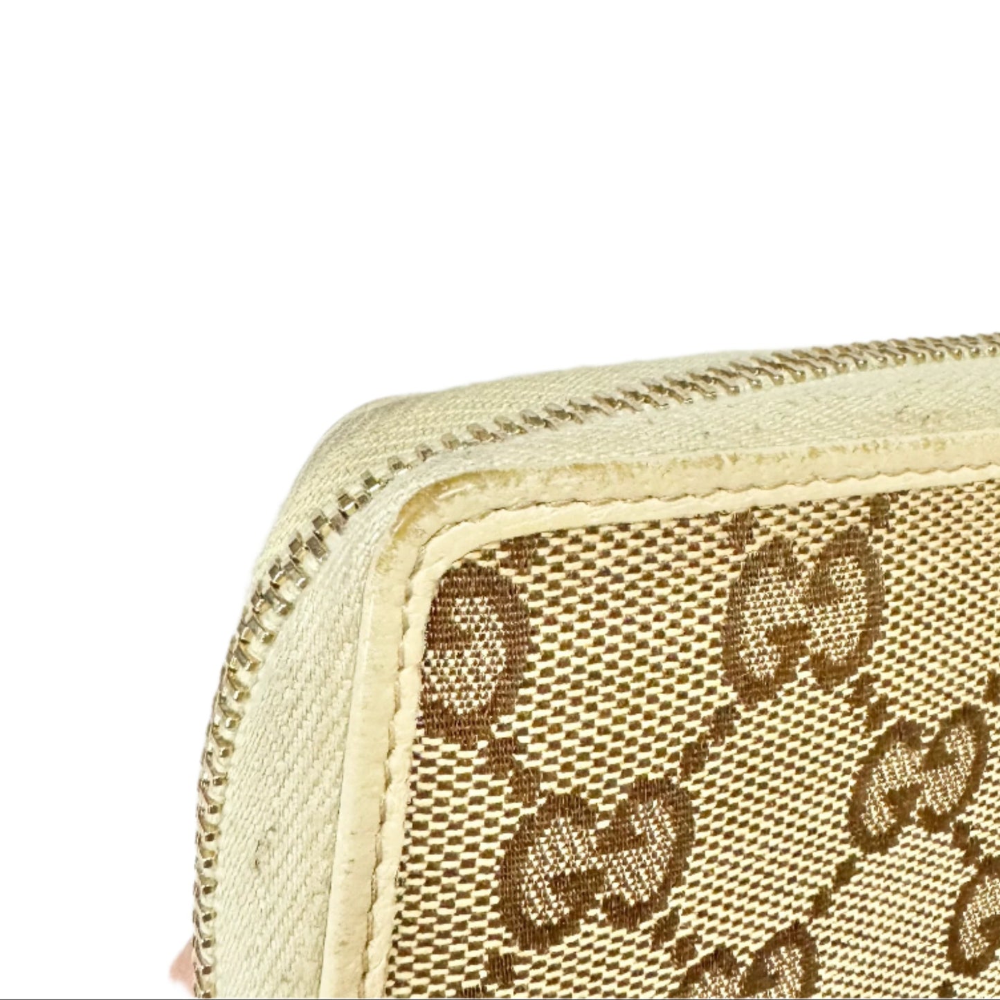 Wallet Luxury Designer By Gucci, Size: Medium