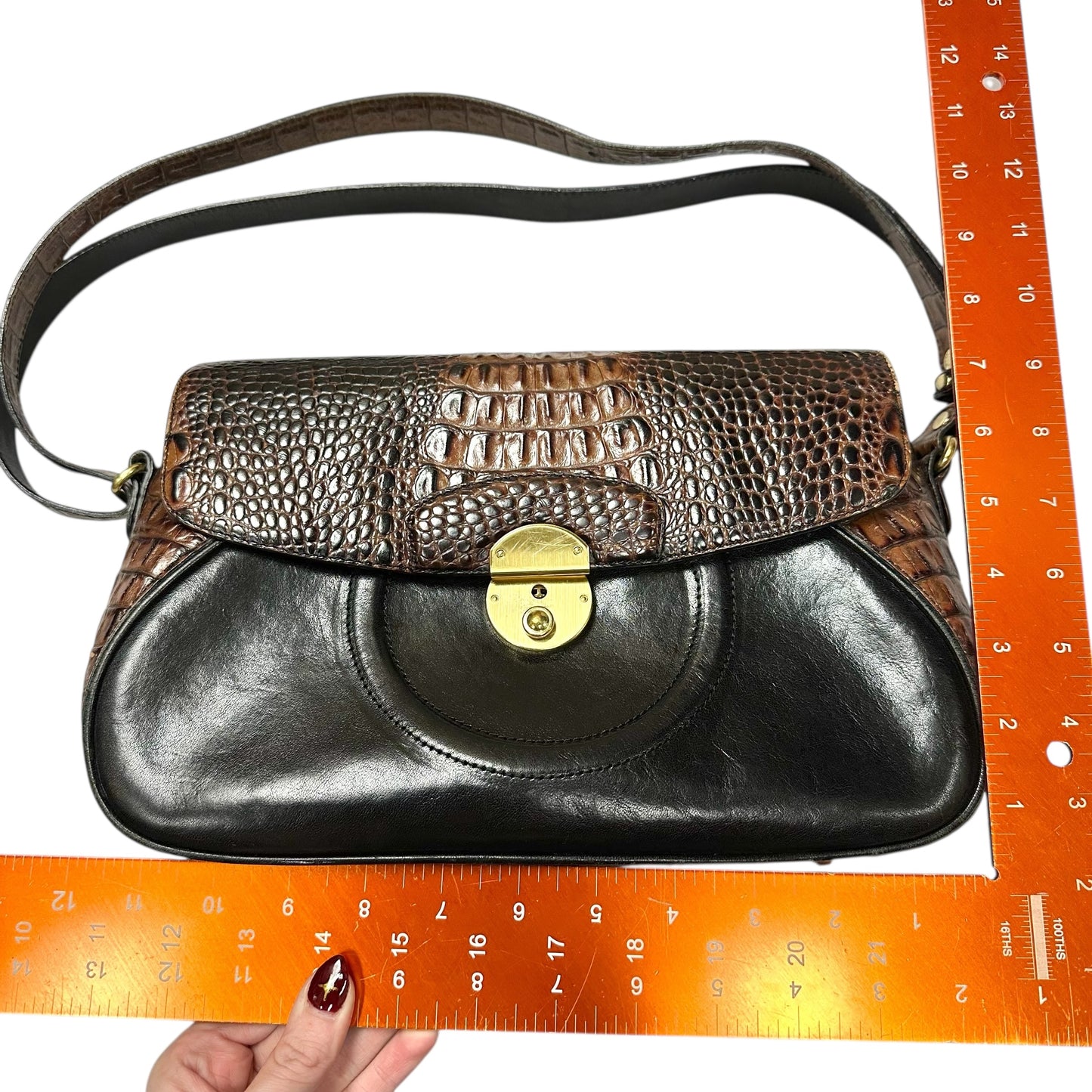 Handbag Designer By Brahmin, Size: Medium