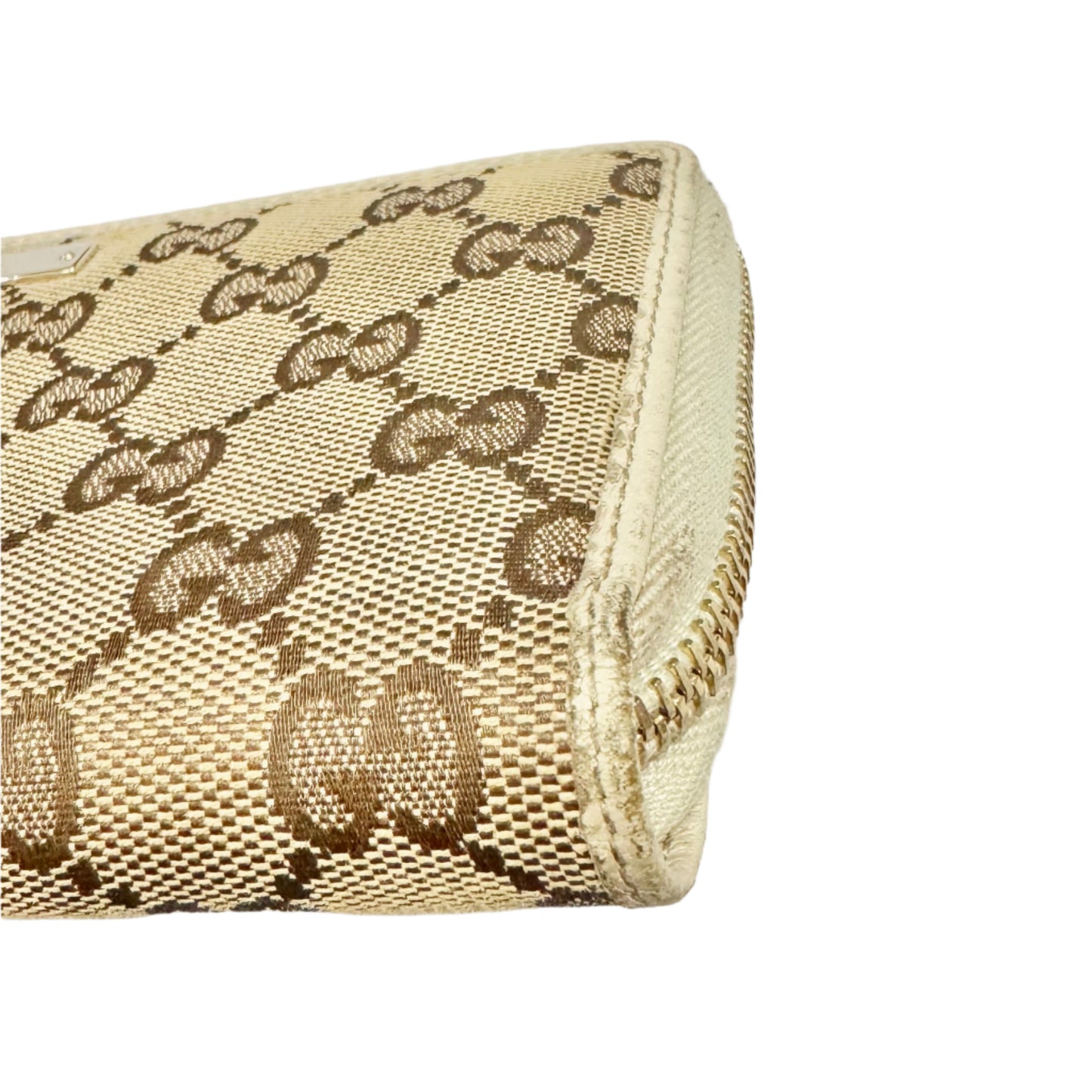 Wallet Luxury Designer By Gucci, Size: Medium
