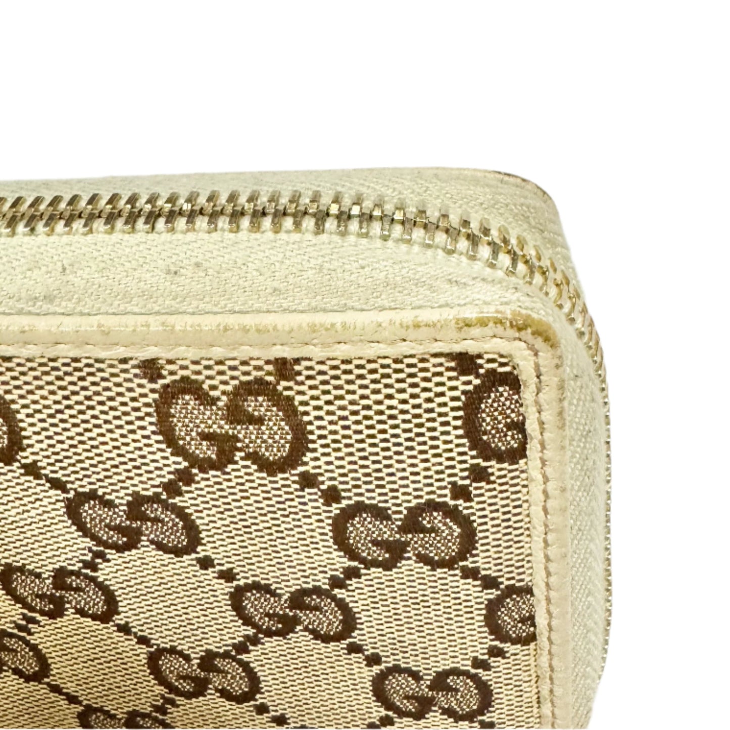 Wallet Luxury Designer By Gucci, Size: Medium