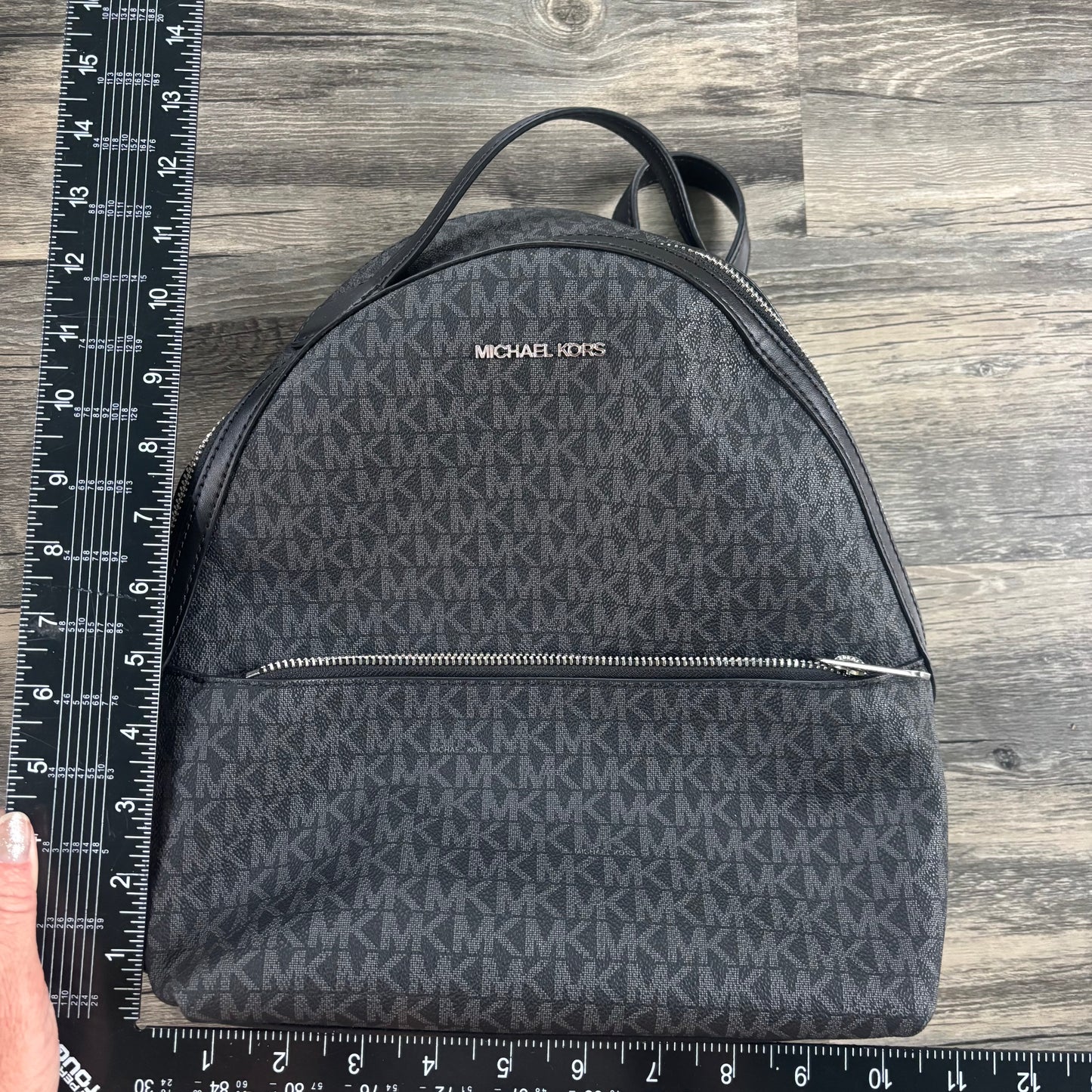 Backpack Designer By Michael Kors, Size: Medium