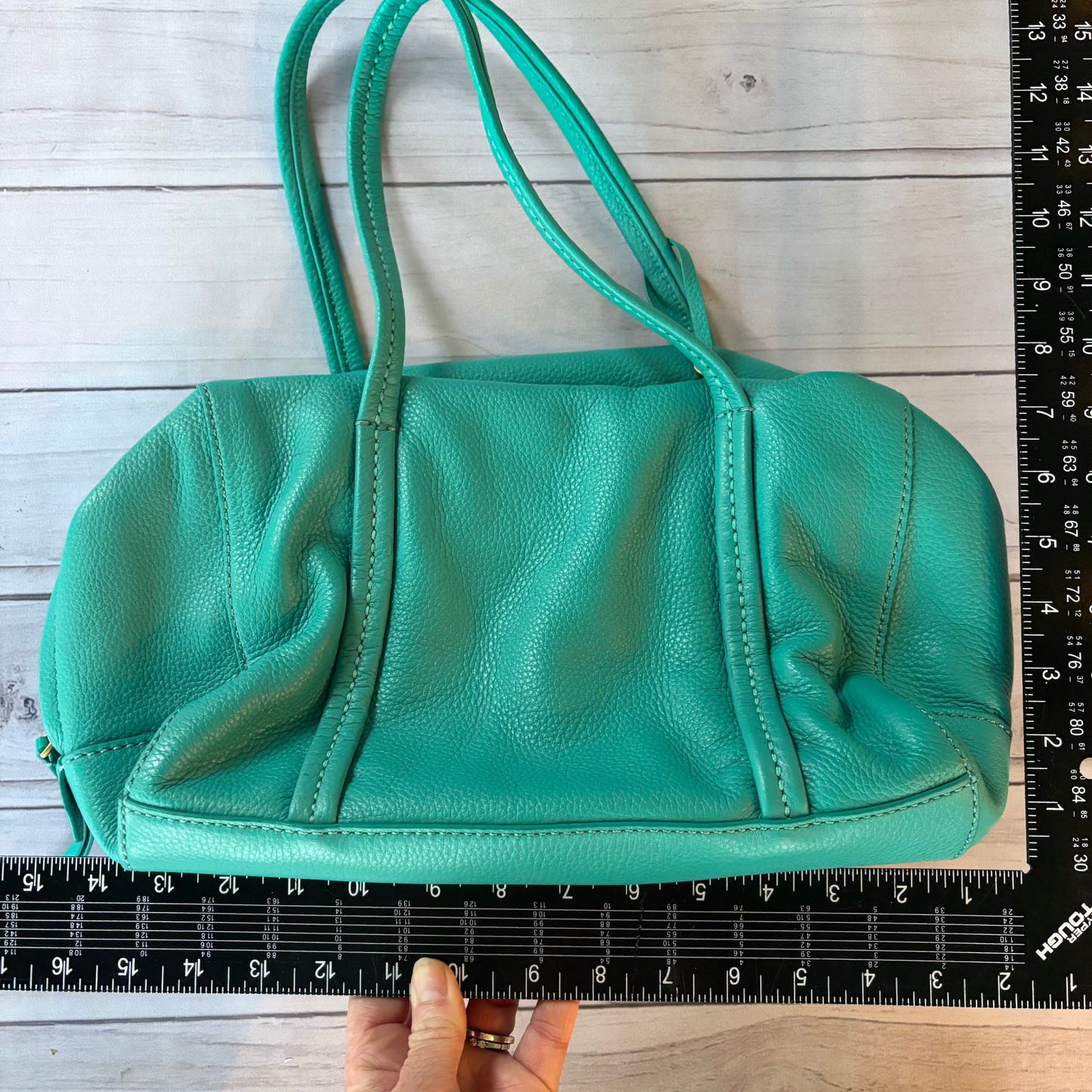 Handbag By Vera Bradley, Size: Large