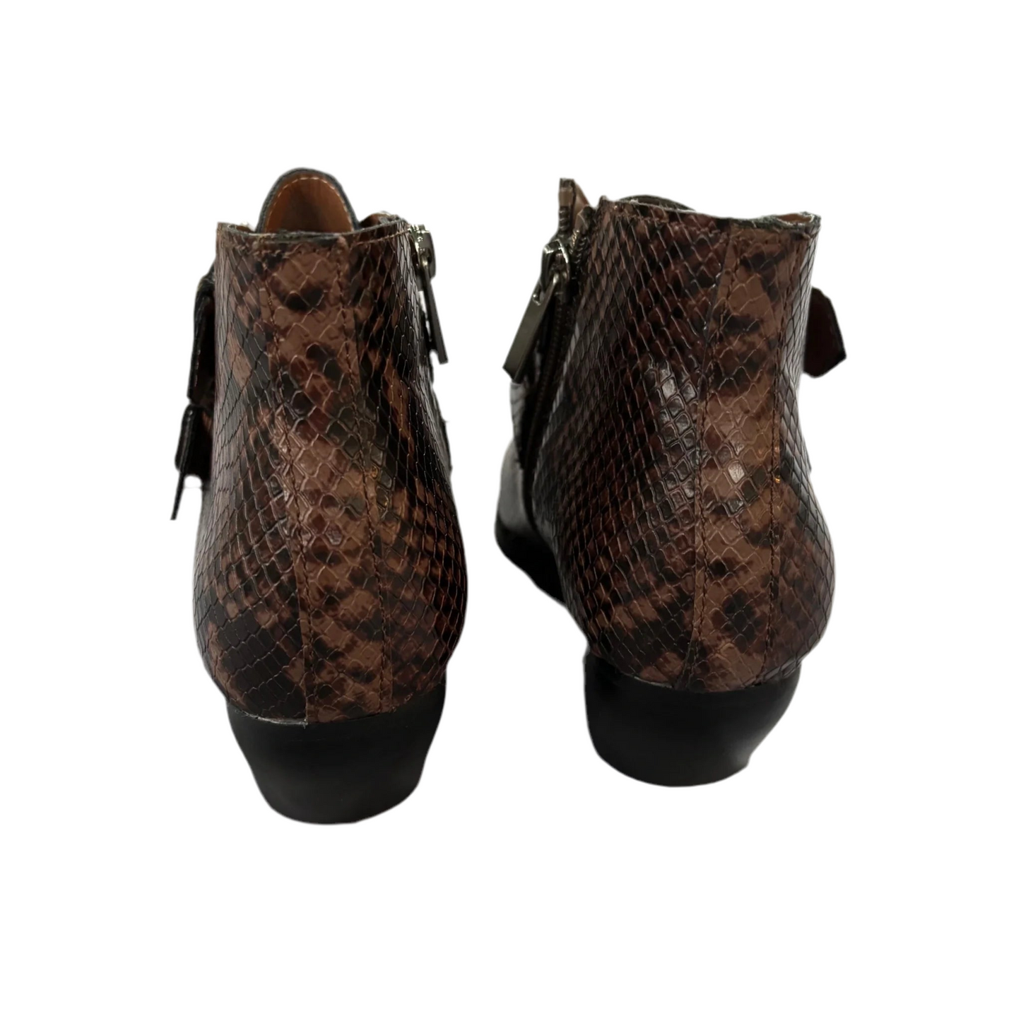 Boots Ankle Flats By Treasure And Bond In Snakeskin Print, Size: 6