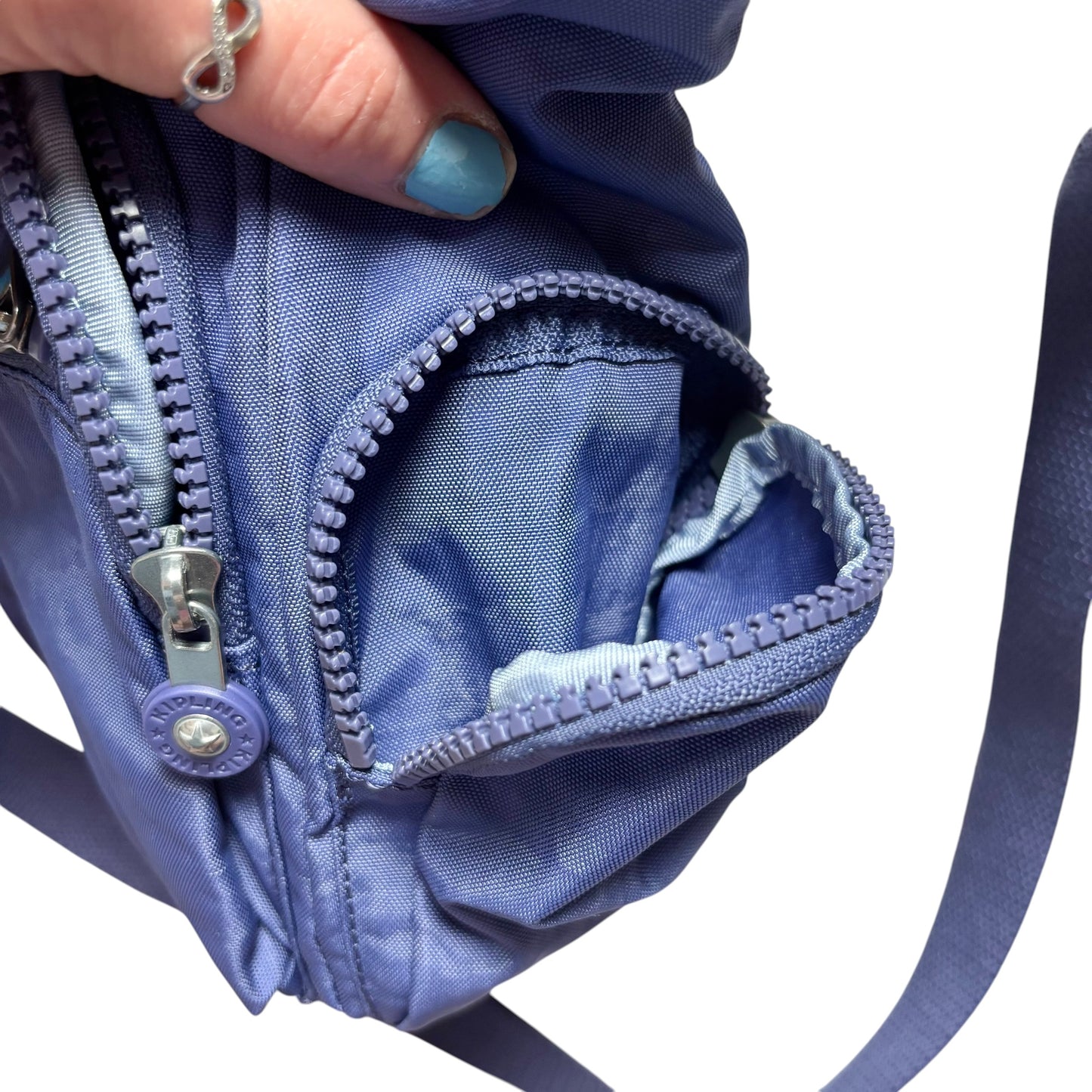 Crossbody By Kipling, Size: Medium