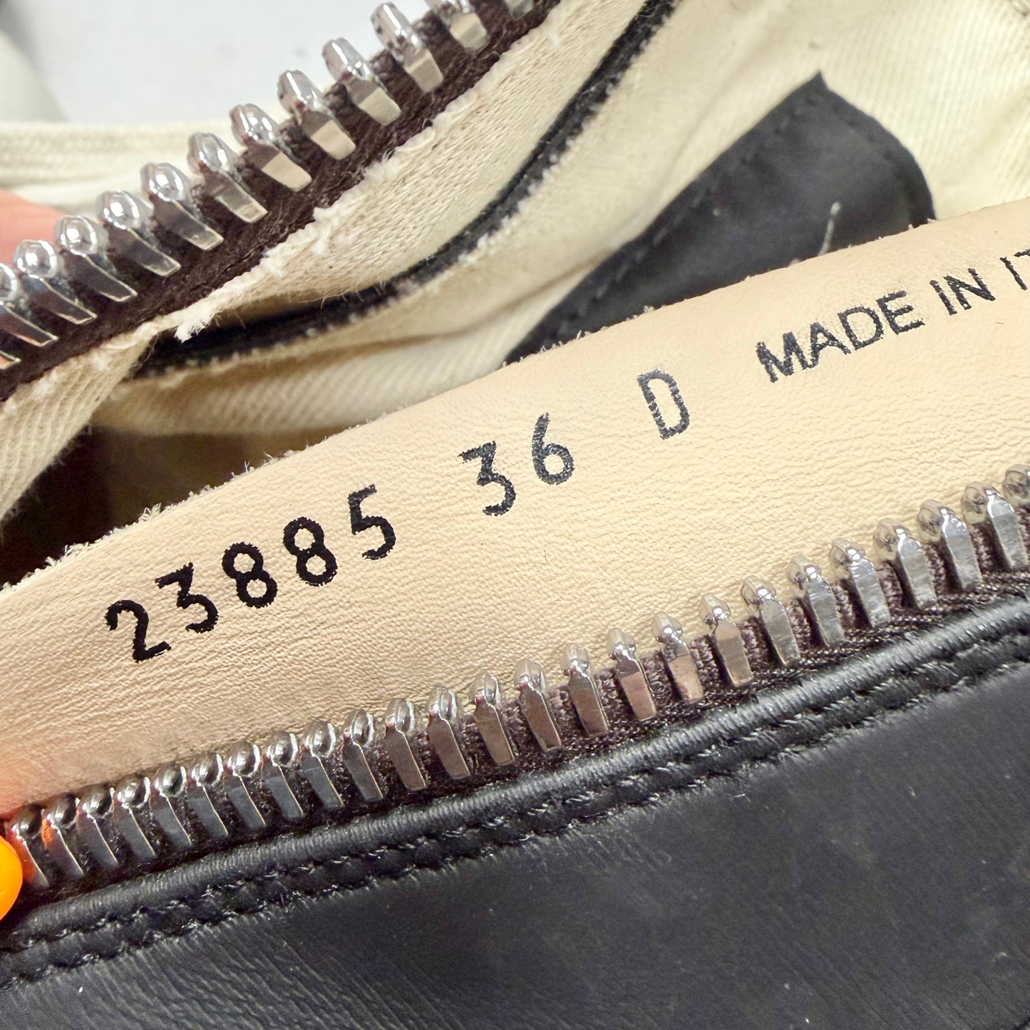 Shoes Sneakers By Rick Owens In Black, Size: 5.5
