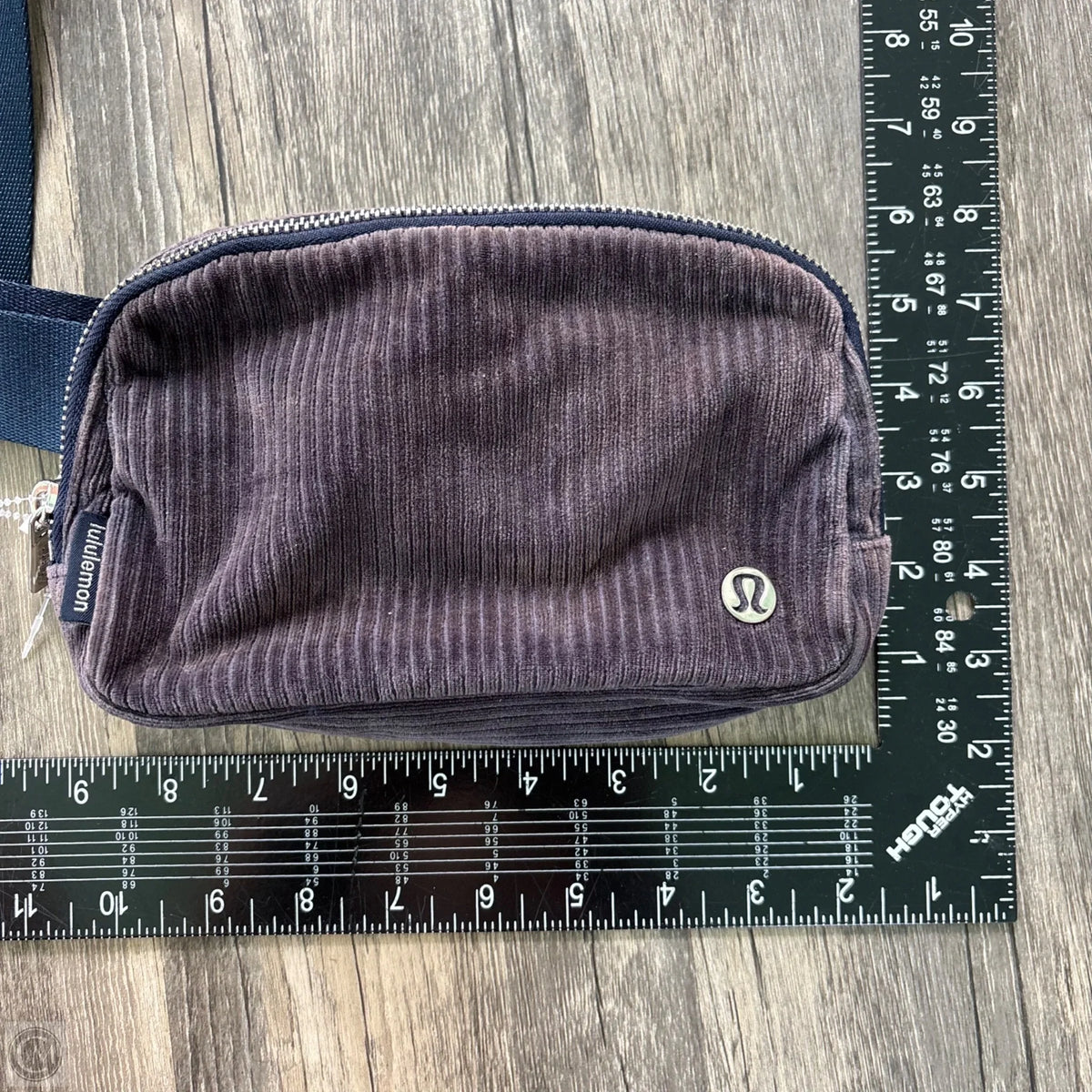 Belt Bag By Lululemon, Size: Small