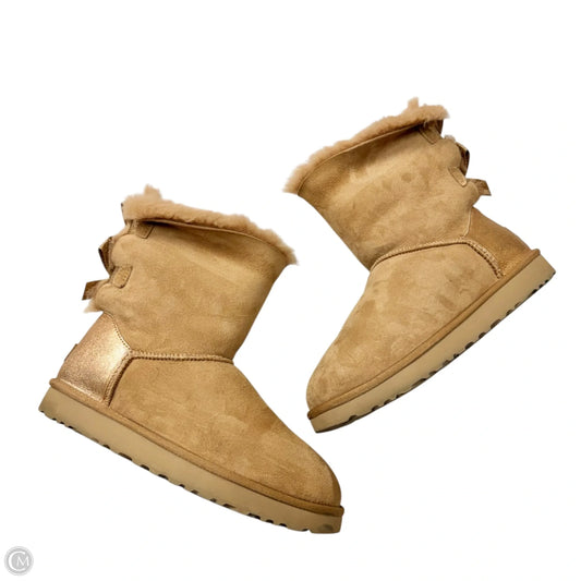 Boots Designer By Ugg In Brown, Size: 9