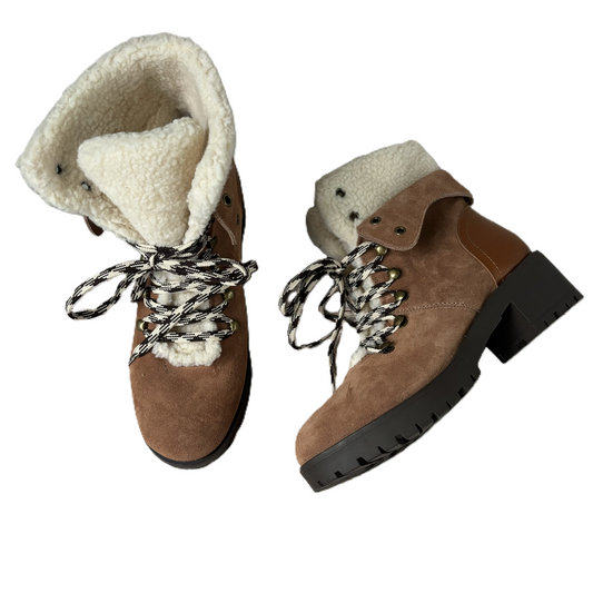 Boots Snow In Brown, Size: 8