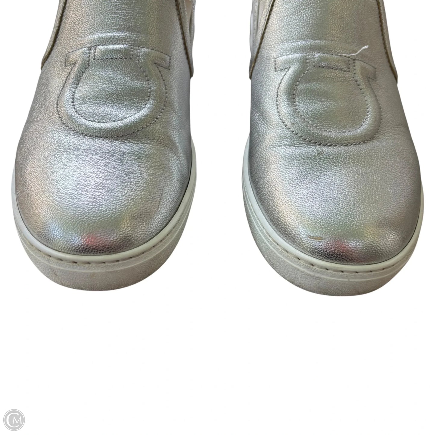 Shoes Luxury Designer By Ferragamo In Silver, Size: 9