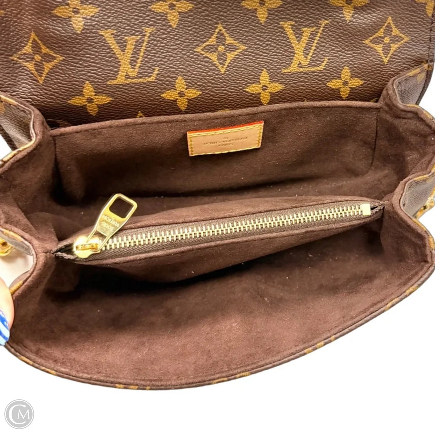 Handbag Luxury Designer By Louis Vuitton, Size: Medium