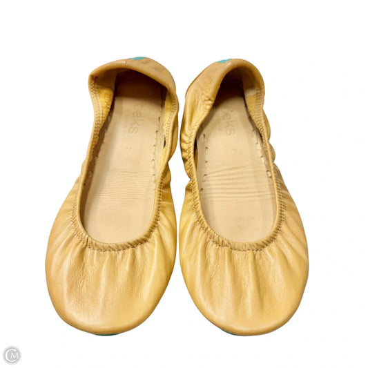 Shoes Flats By Tieks In Tan, Size: 7