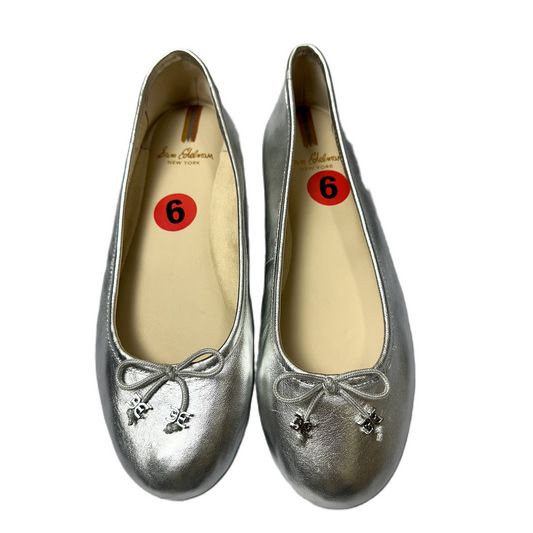 Shoes Flats By Sam Edelman In Silver, Size: 6