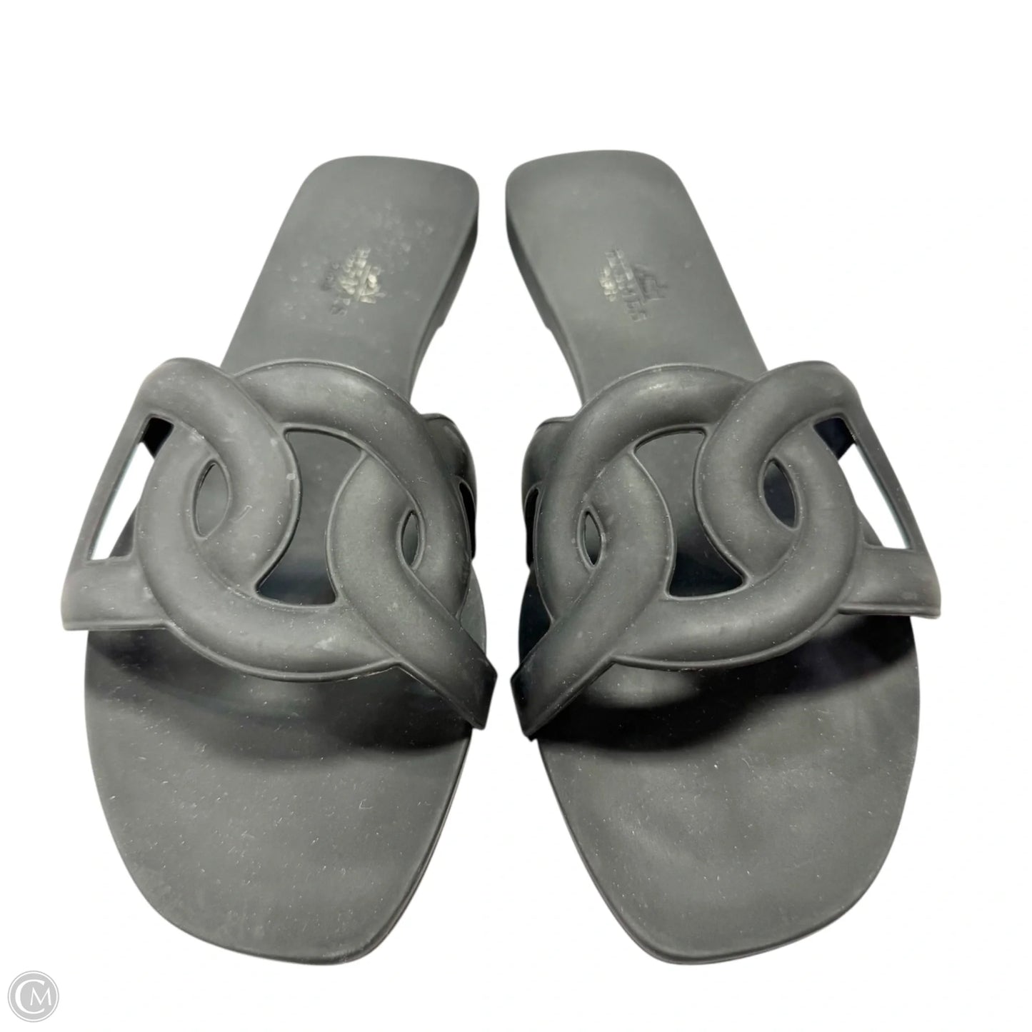 Sandals Luxury Designer By Hermes In Black, Size: 6