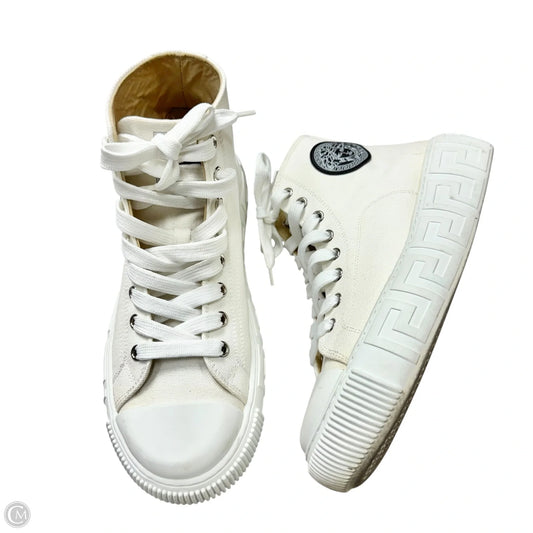 Shoes Luxury Designer By Versace In White, Size: 6.5