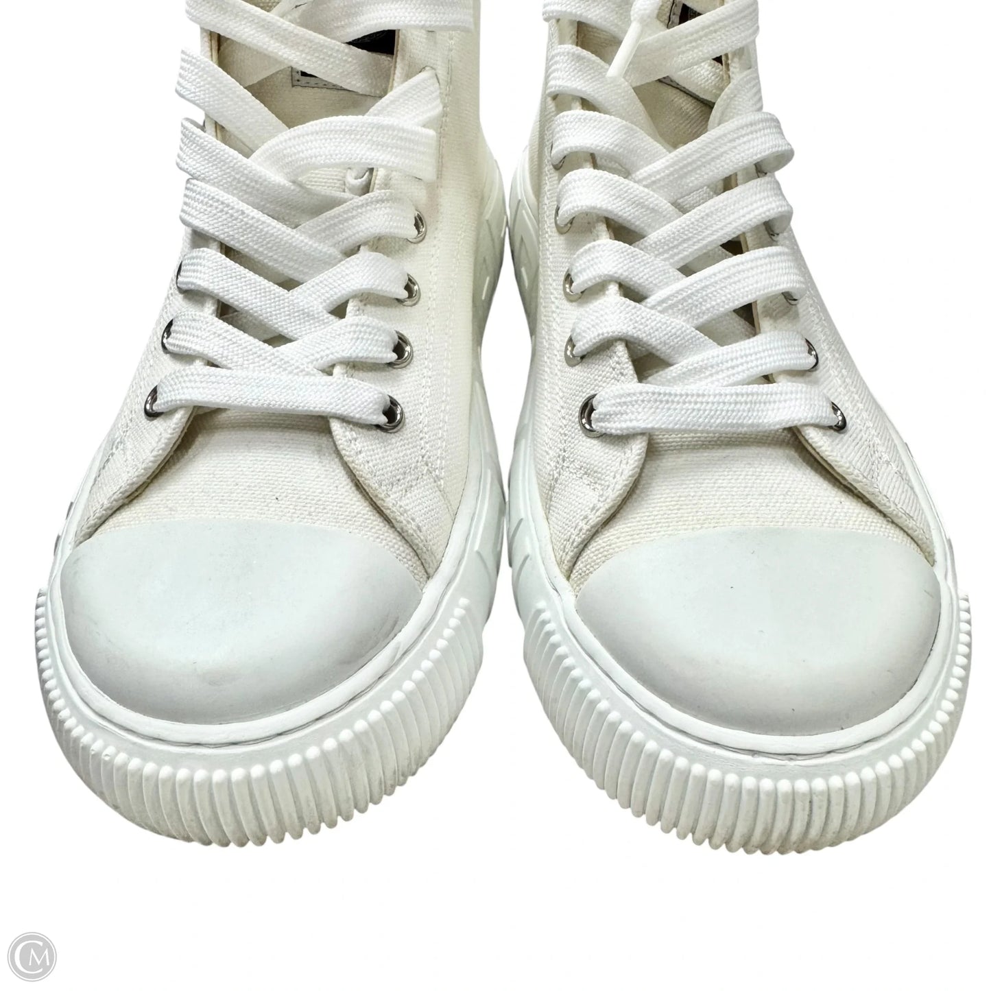 Shoes Luxury Designer By Versace In White, Size: 6.5
