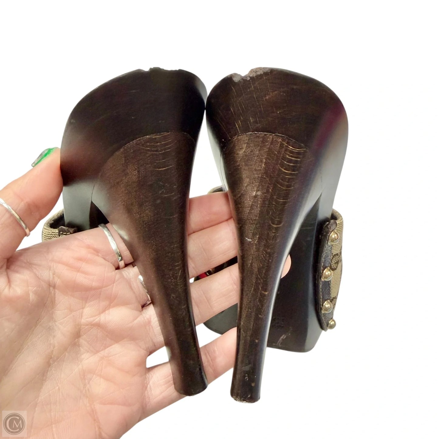 Shoes Luxury Designer By Gucci In Brown, Size: 8