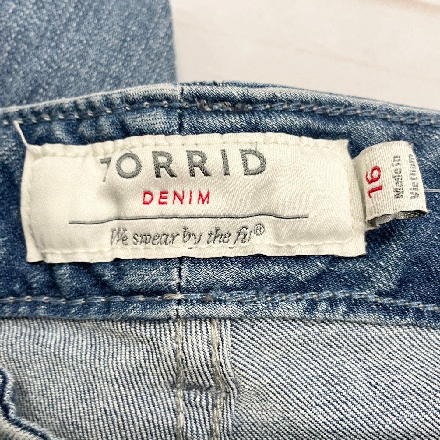 Jeans Straight By Torrid  Size: 16