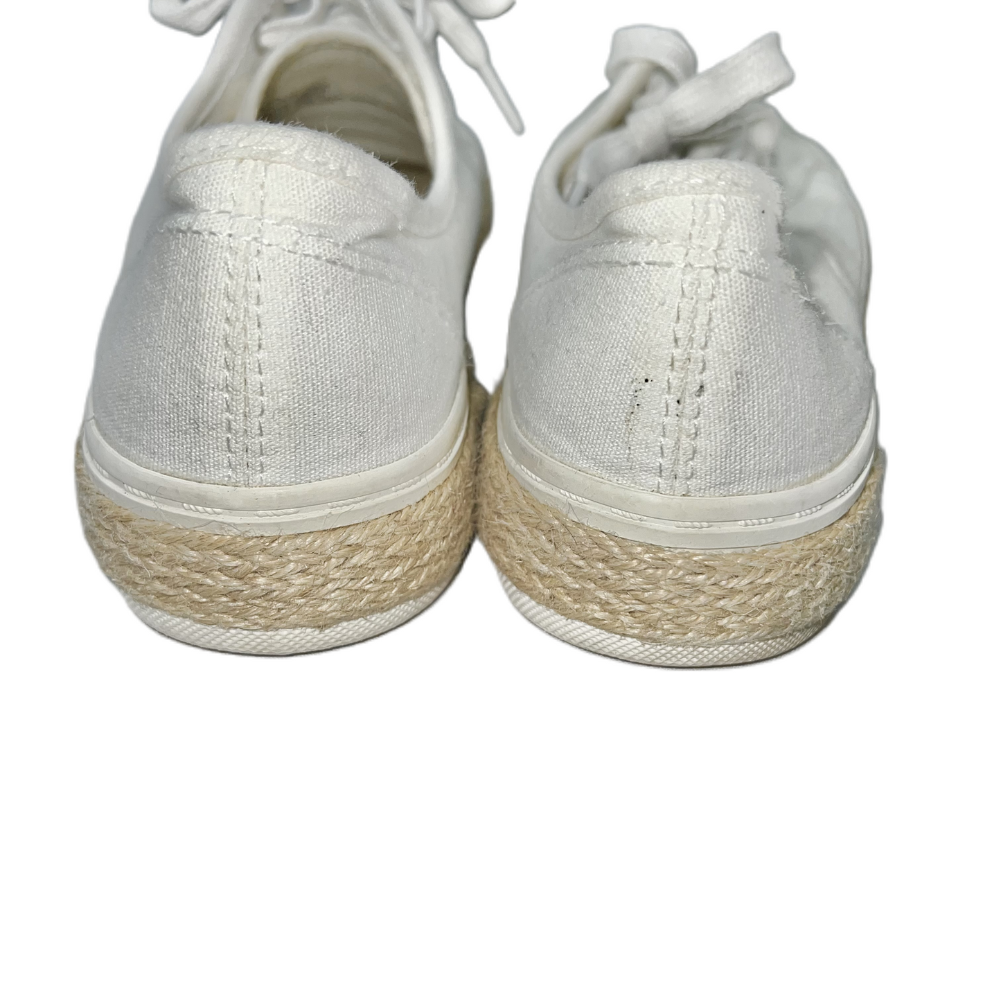 Shoes Sneakers By Madden Girl In White, Size: 8.5