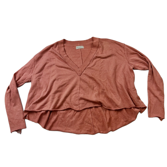 Top Long Sleeve By Urban Outfitters In Pink, Size: M