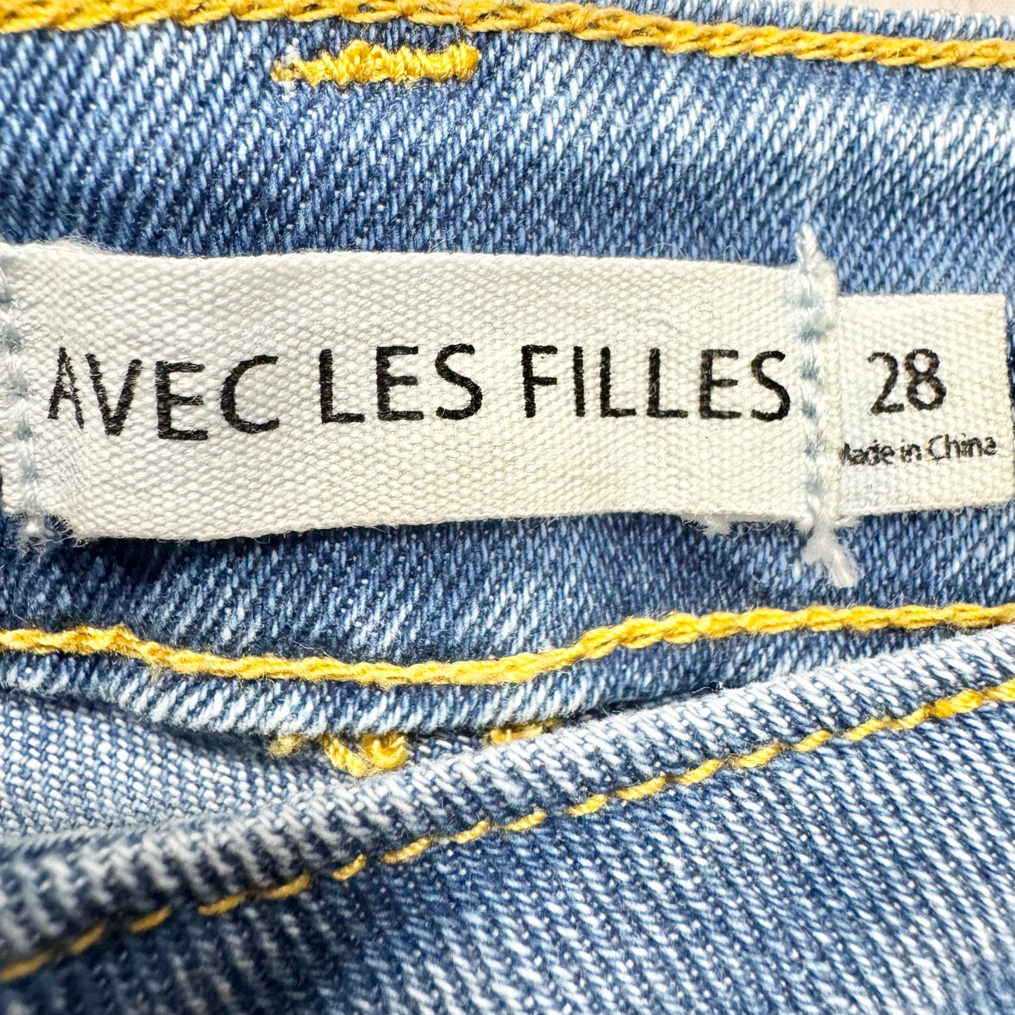 Jeans Cropped By Avec Les Filles In Blue Denim, Size: 6