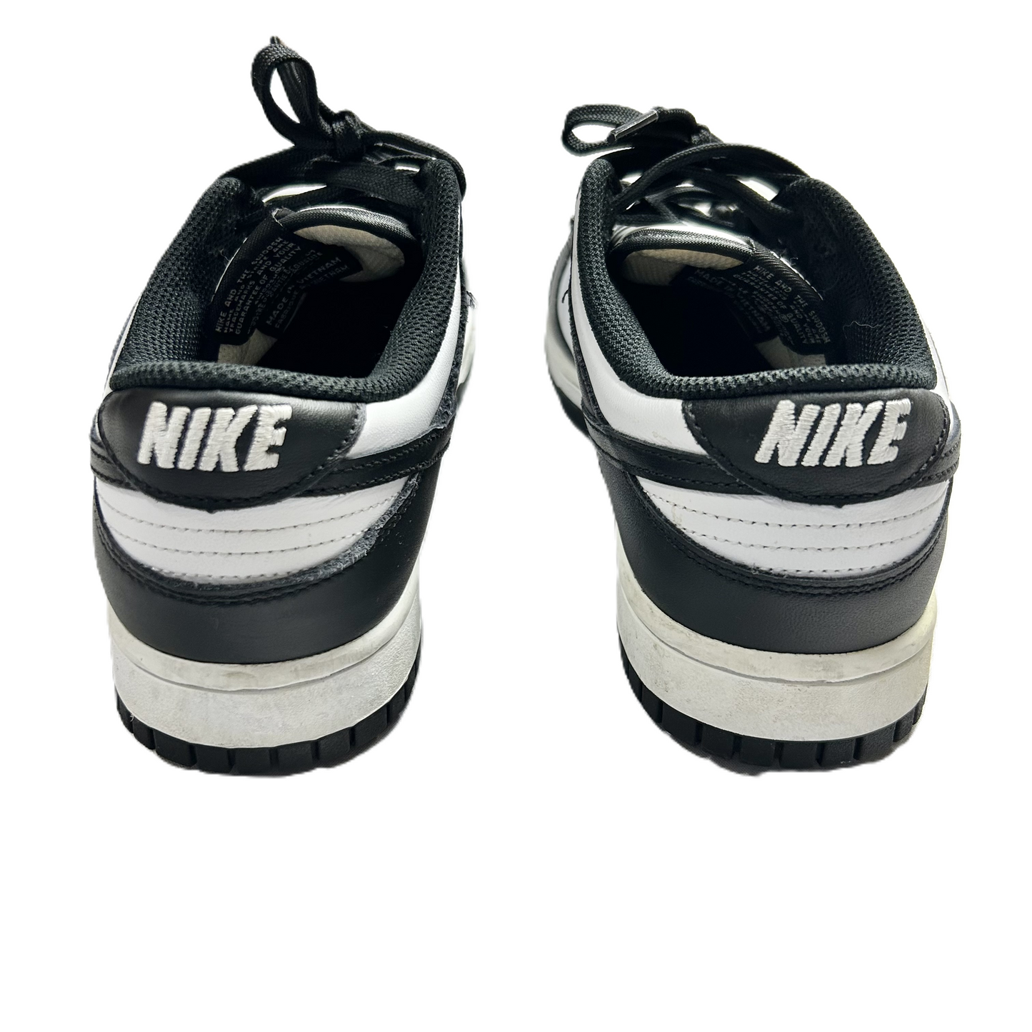 Shoes Sneakers By Nike In Black & White, Size: 8.5