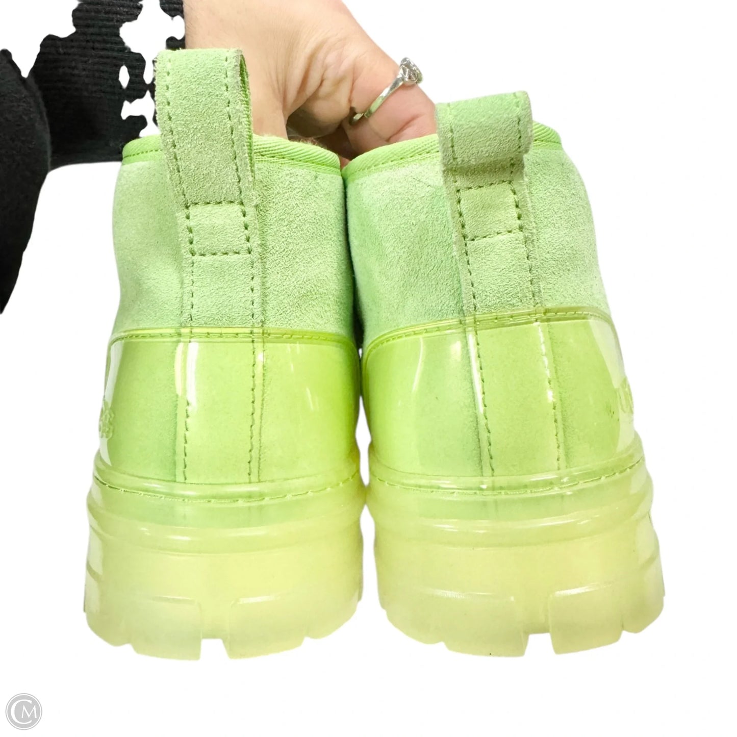 Boots Designer By Ugg In Green, Size: 9