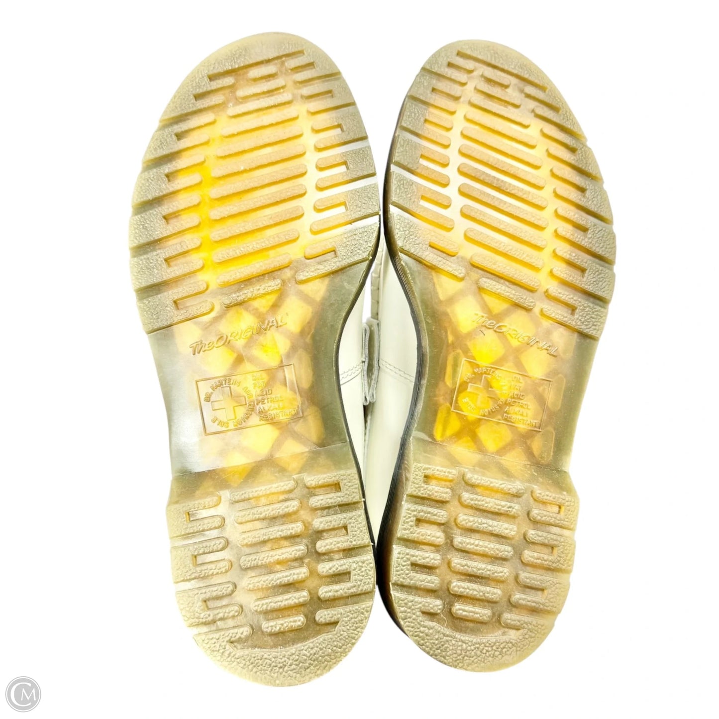 Shoes Flats By Dr Martens In White, Size: 9