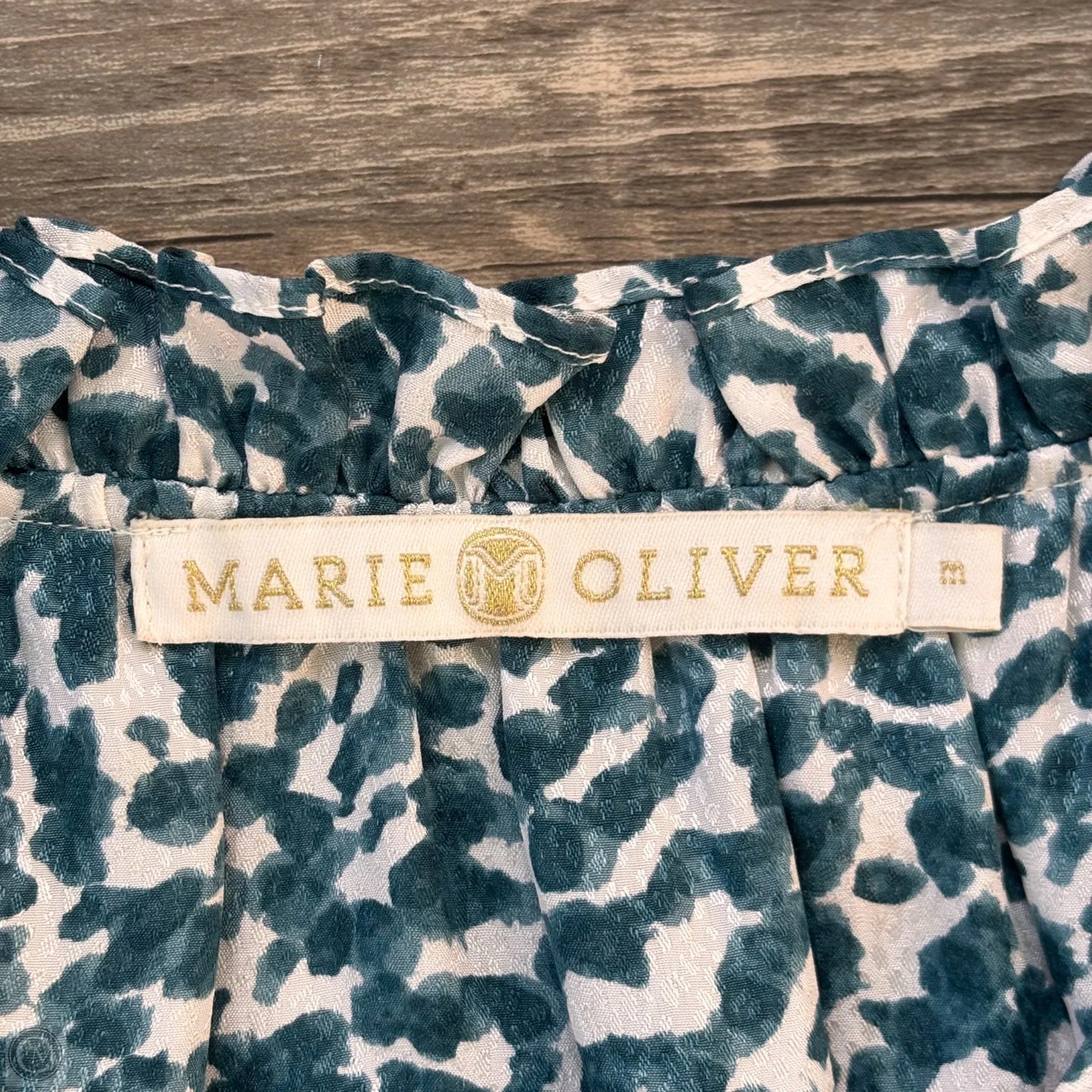 Blouse Short Sleeve By Marie Oliver In Blue & White, Size: M