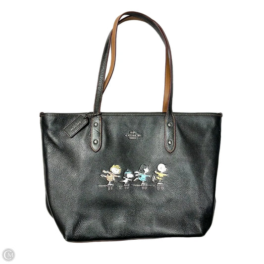 Tote Designer By Coach, Size: Medium