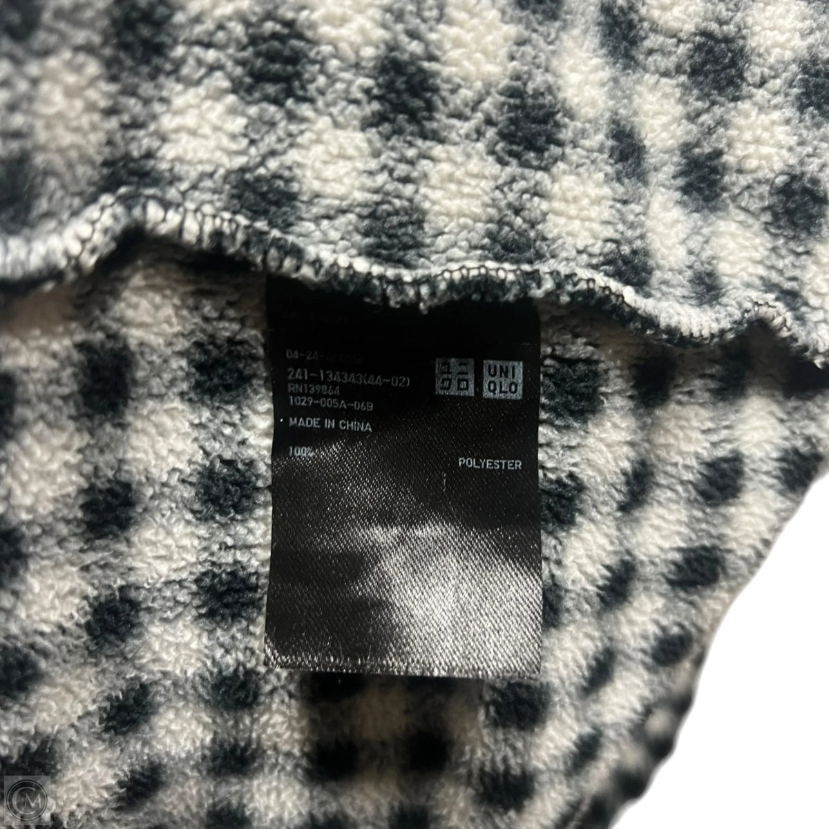Jacket Fleece By Uniqlo In Checkered Pattern, Size: L