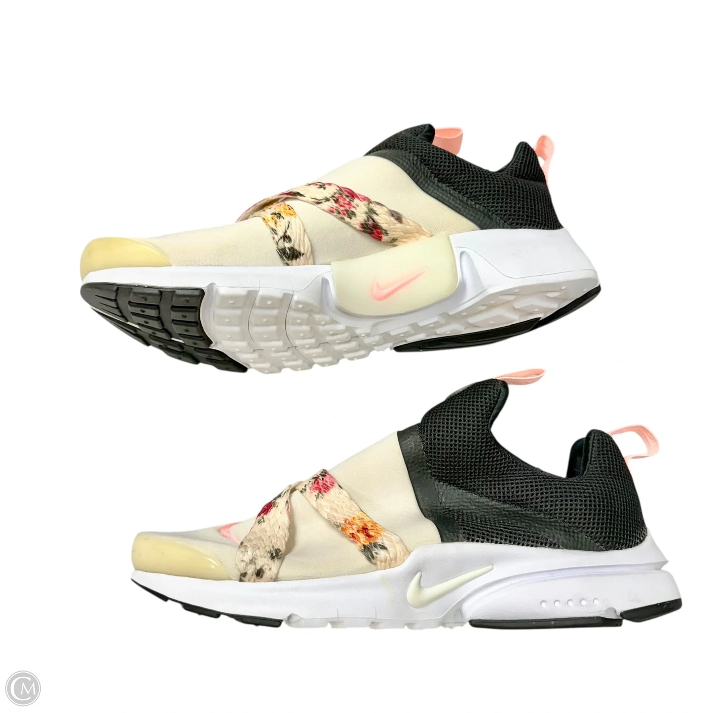 Shoes Sneakers By Nike In Floral Print, Size: 9