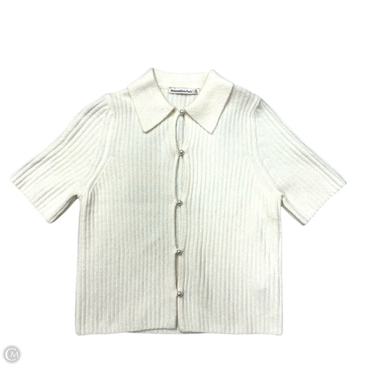Sweater Short Sleeve By Abercrombie And Fitch In Cream, Size: Xs