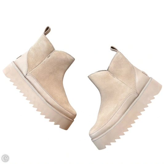 Boots Designer By Ugg In Tan, Size: 9