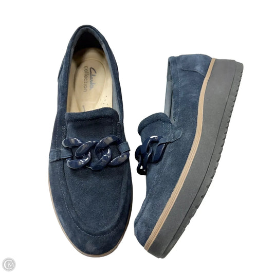 Shoes Flats By Clarks In Navy, Size: 10