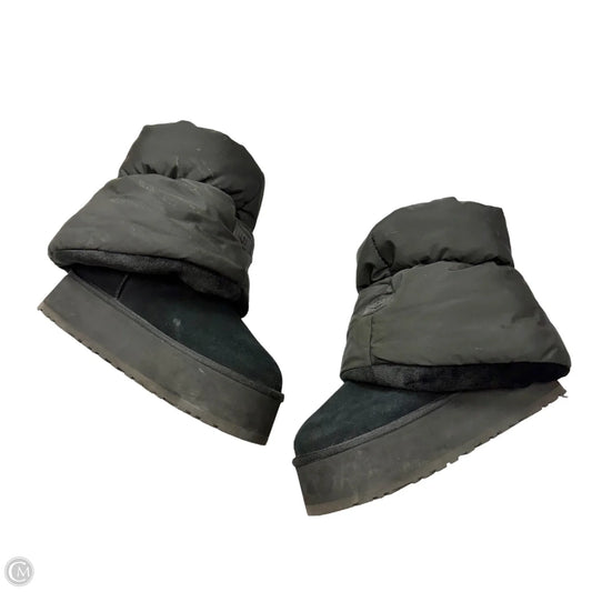 Boots Designer By Ugg In Black, Size: 7