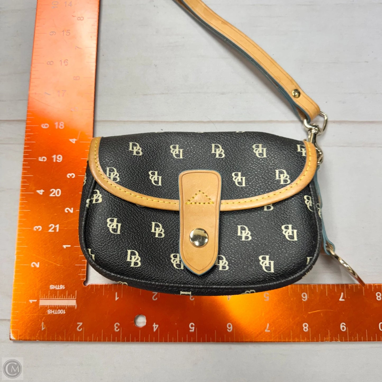 Wristlet Designer By Dooney And Bourke, Size: Small