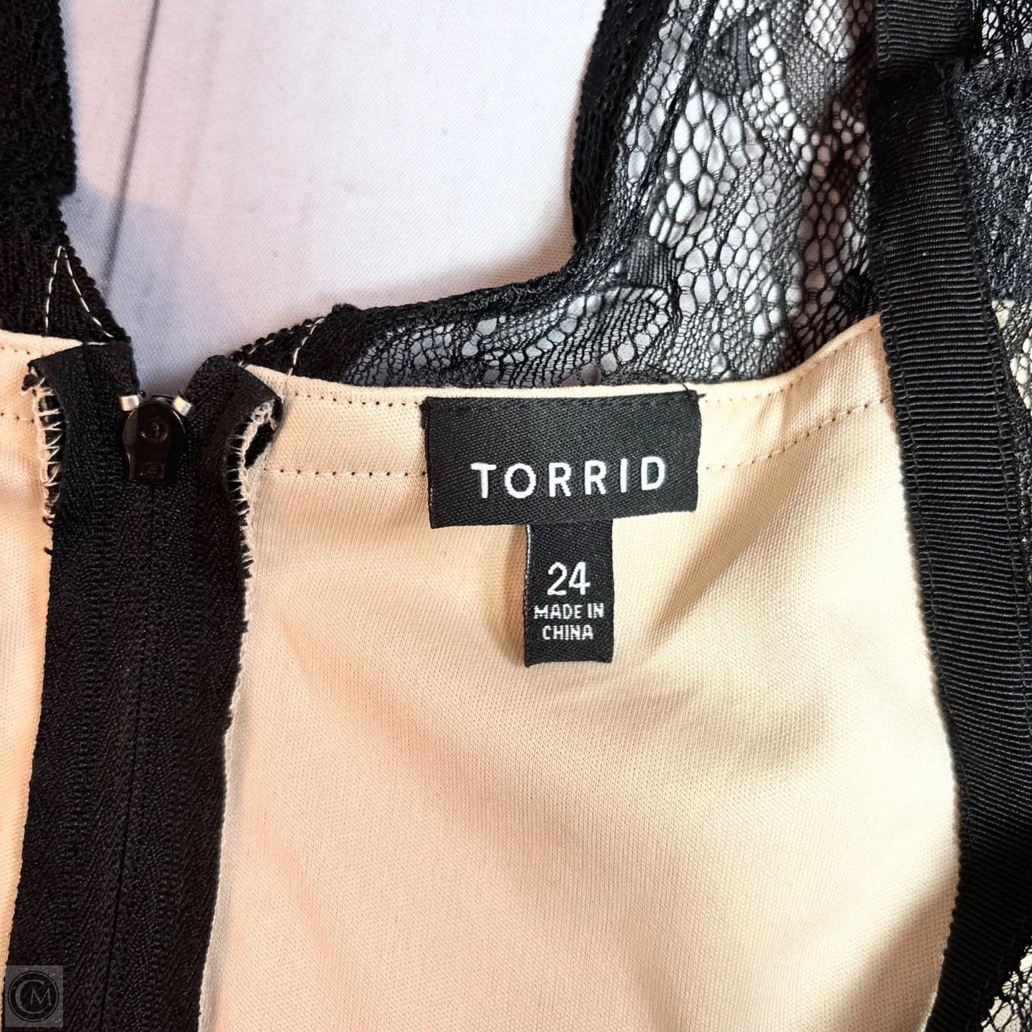 Dress Party Short By Torrid In Black, Size: 3x