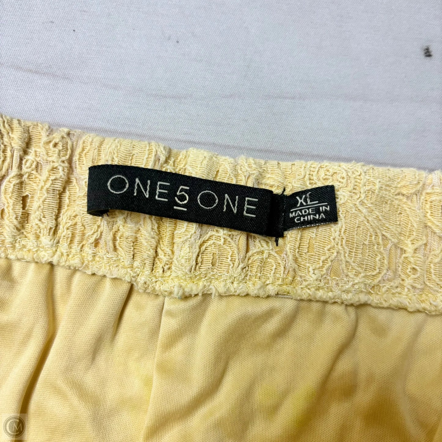 Shorts By One 5 One In Yellow, Size: Xl